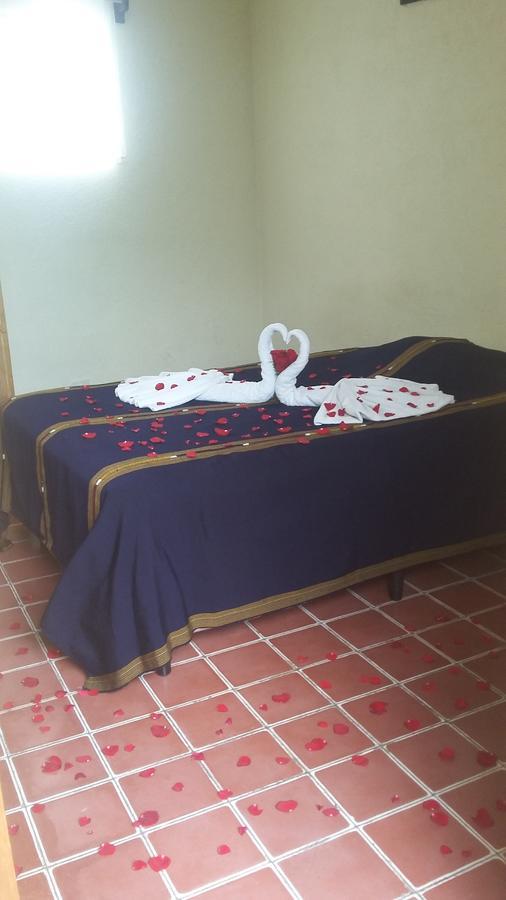 Hospedaje Eli Panajachel Extérieur photo