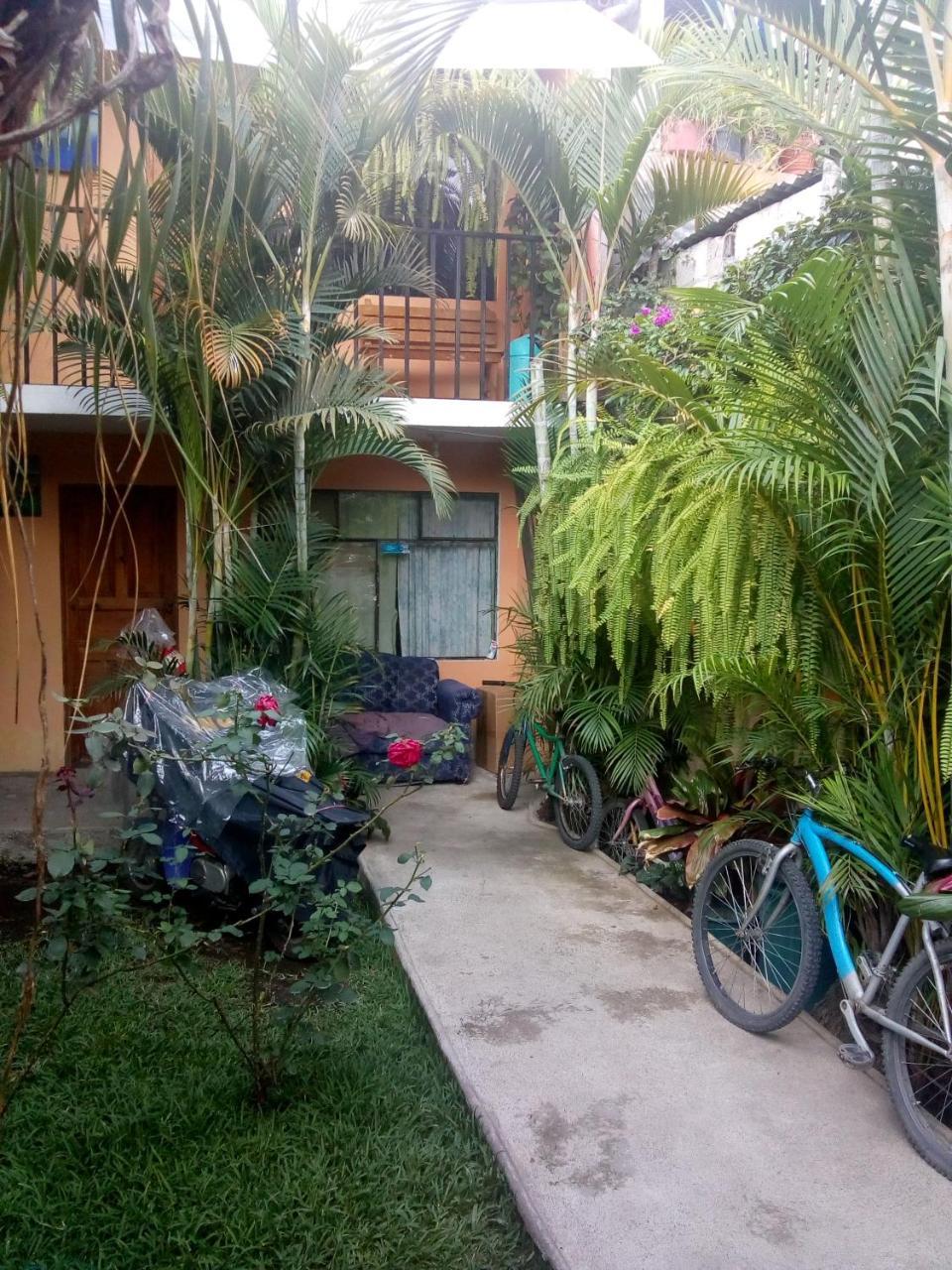 Hospedaje Eli Panajachel Extérieur photo