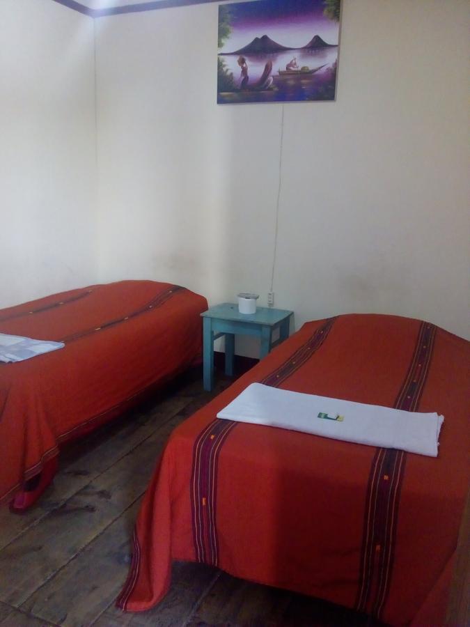 Hospedaje Eli Panajachel Extérieur photo